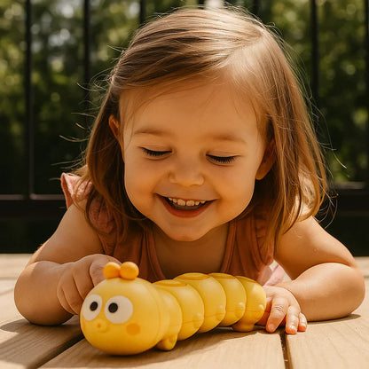 Pásový natahovací hračka pro děti – podporuje polohu na bříšku a rozvoj lezeckých dovedností